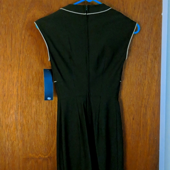 Alicia Estrada Stop Staring tailored fit dress - Picture 9 of 11